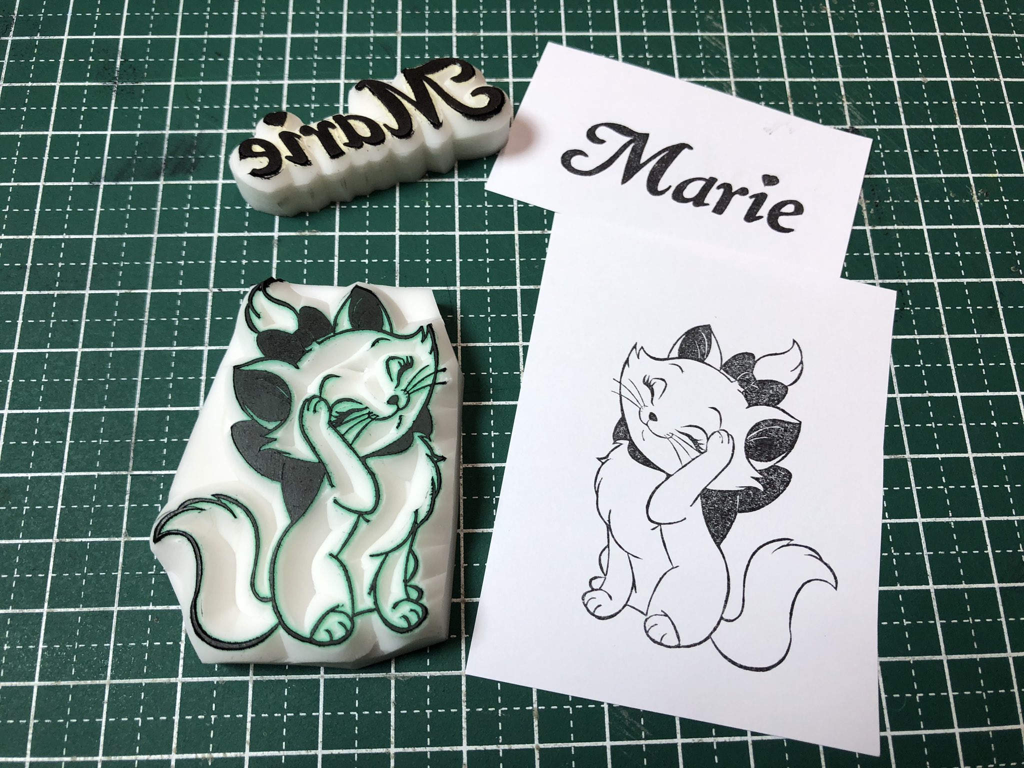 たま ちょっとためてたハンコ達を 一気にあげます ミッキー マリー ジェラトーニ 消しゴムはんこ ディズニー マリー ジェラトー二 ミッキー T Co Uxtf6hsbjq Twitter