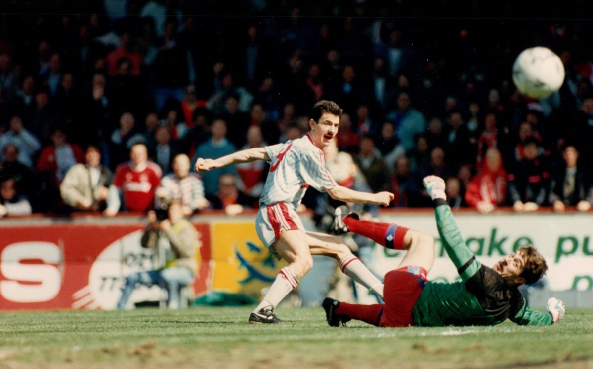 GOAL! Crystal Palace 01 Liverpool 1990 FA Cup semifinal (Rush 14