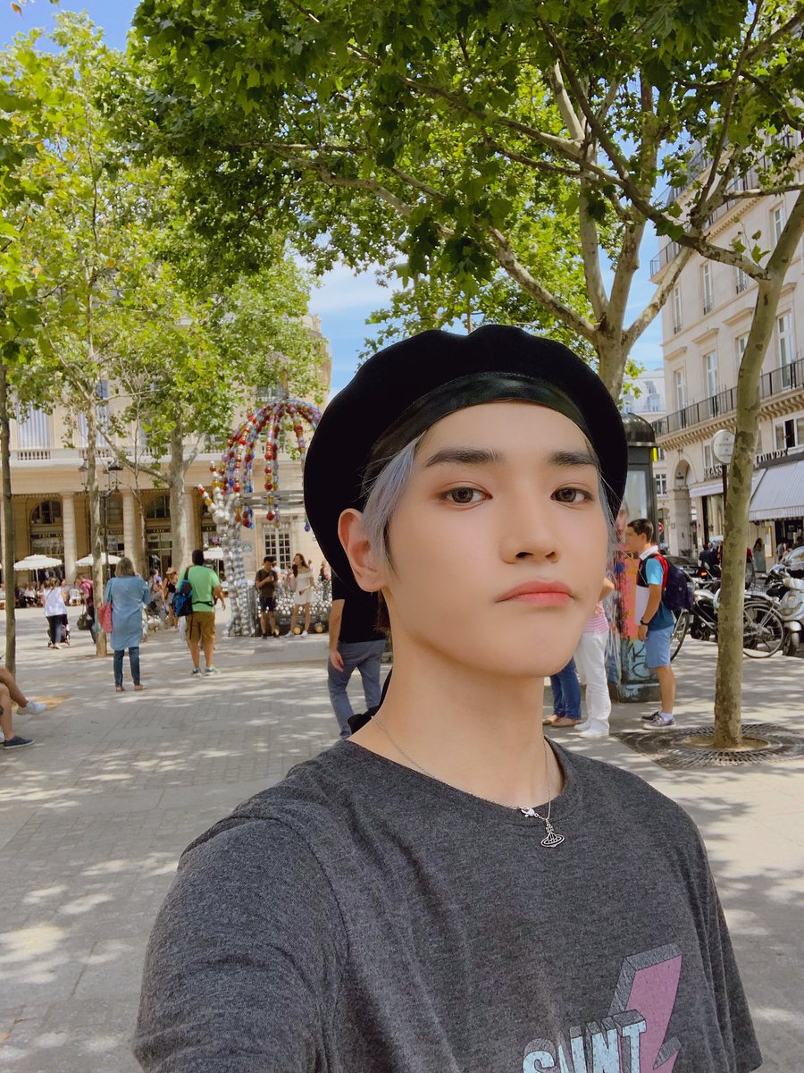 Day 13 : (sorry I did my day 12 late)I really hope you had a great day, I don't know the weather in Korea but we had a sunny day here. Even if I can't go outside I was happy to see the sunshine through my window. #TAEYONG  #TAEYONG_20DAYS  #툥블답장  #태용  @NCTsmtown_127