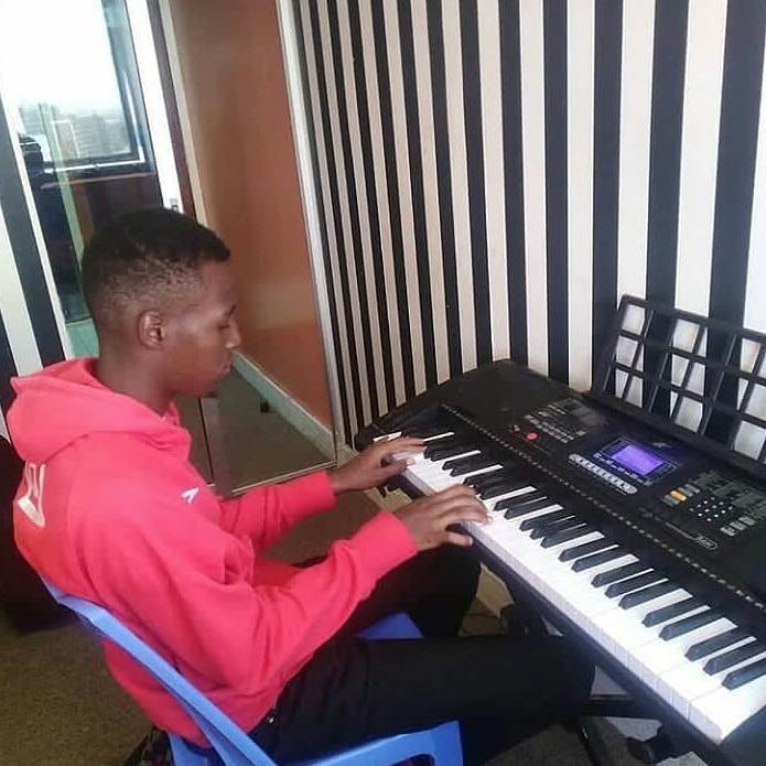 MateteSchool's tweet photo. Join Matete Music School today at View Park Towers,  20th Floor,  Suite 8 for your piano lessons. 
For more information,  call us on 0706206840.
#MateteMusicSchool #RuthMatete #Piano https://t.co/5dWqmJKHwc