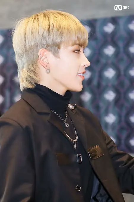 another similarity: mullet kings they make it look better then anyone