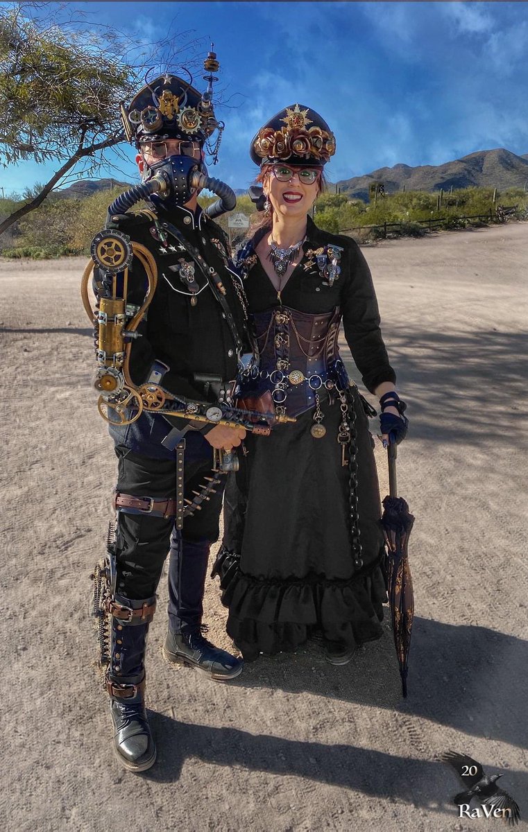 HirschlRick's tweet photo. WWWC9 Tucson Steampunk CON 2020
#Arizona #Tucson #OldTucson #Steampunk #WWWC #WildWest #SteampunkUS #SteampunkFashion #Cosplay #Gothic #PhotosbyRaVen #Wild #West #VictorianCosplay #Victorian #VictorianFashion #Apple #iPhone11Pro https://t.co/C28BTCuQ8R