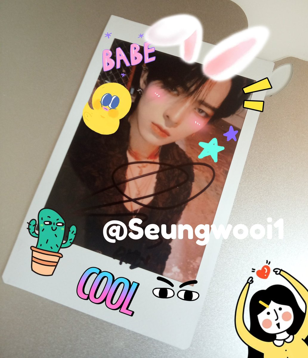 선물은 잘 받았어용!! 아주 소중한 선물이네용 ㅠㅠ Staff님 정말 감사하고 고생많으셨습니당 ㅠㅅㅠ💛💙💛

우리 귀여운 아기 숩숩👶🍼 넘 섹시해🙈(?)ㅋㅋㅋ

앞으로도 빅토니들 잘 응원하고 많이 많이 사랑할게용😍😍

감사하고 감사하고 감사해용~💙💛

#빅톤 #정수빈 #Victon #Jungsubin #Subin