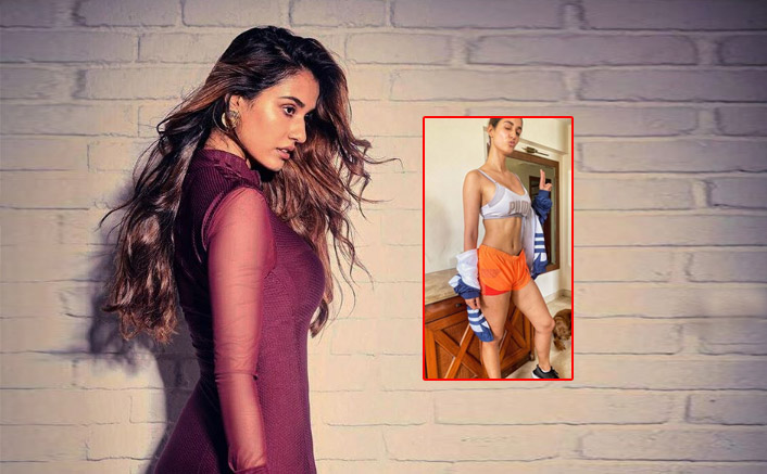 cnn18web's tweet photo. @DishPatani Post-Workout Session Pic Will Leave You Drooling
@ https://t.co/qFqdpSjuwZ

#CoronaLockdown #DishaPatani https://t.co/YTzW2hj6Gl