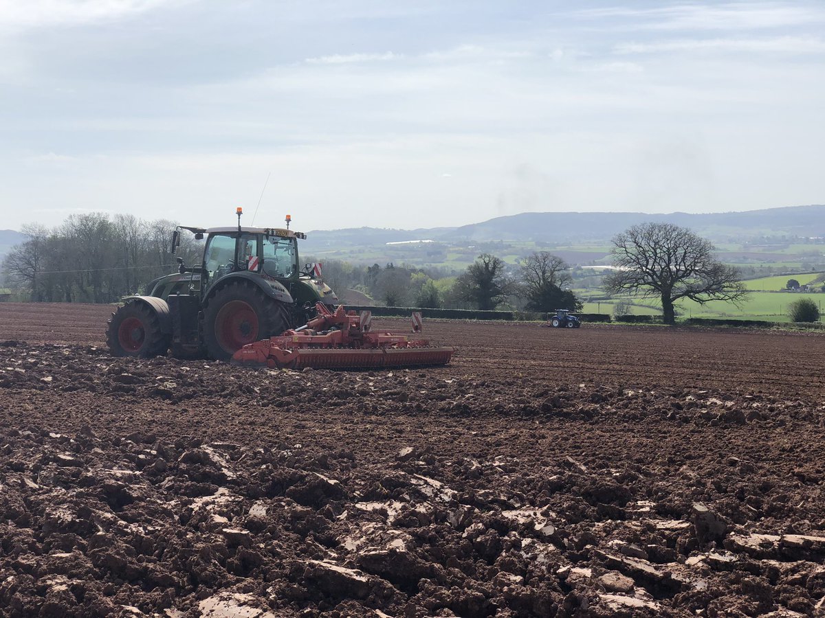 CallumJames558's tweet photo. Busy working ground while looking down on Hereford https://t.co/YuSFAvzj9u