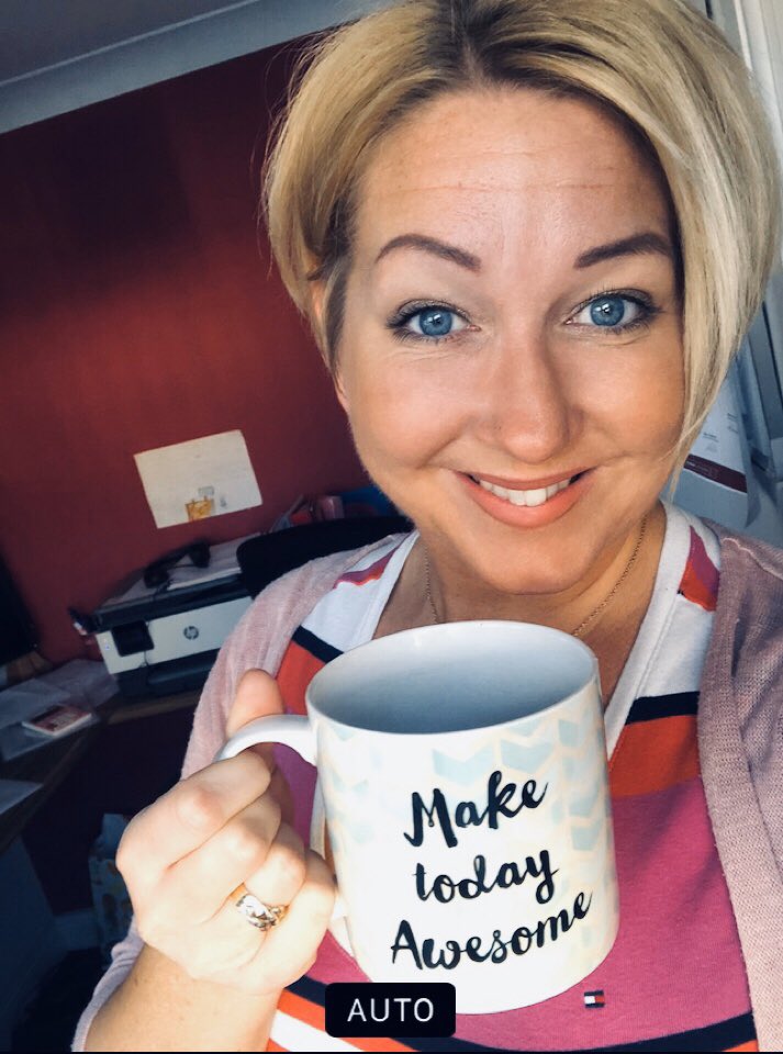 Donnabidwell_TC's tweet photo. Good morning! Still smiling, still keeping positive and still here for my customers helping to re arrange holidays @TCworldwide #personaltravelagent #Withusitspersonal #trustedtravel #Alwaysheretohelp #TCexperience #agentwhocares #rightmindset #keeppositive https://t.co/7jaIqgqj0M