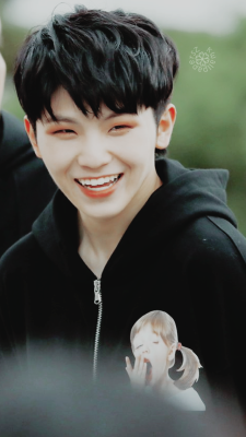 Seventeen's song-writer and a great dancer that has the cutest smile,  @pledis_17's Woozi
