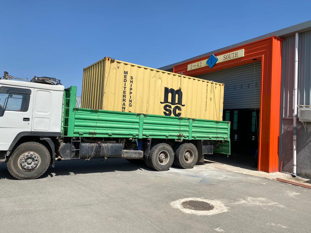 AbebeAbebayehu's tweet photo. NASA Garment PLC, a local investor operating at Hawassa Industrial Park, made its first export shipment. We congratulate the company on this great milestone !!! https://t.co/n8H01L4hcG