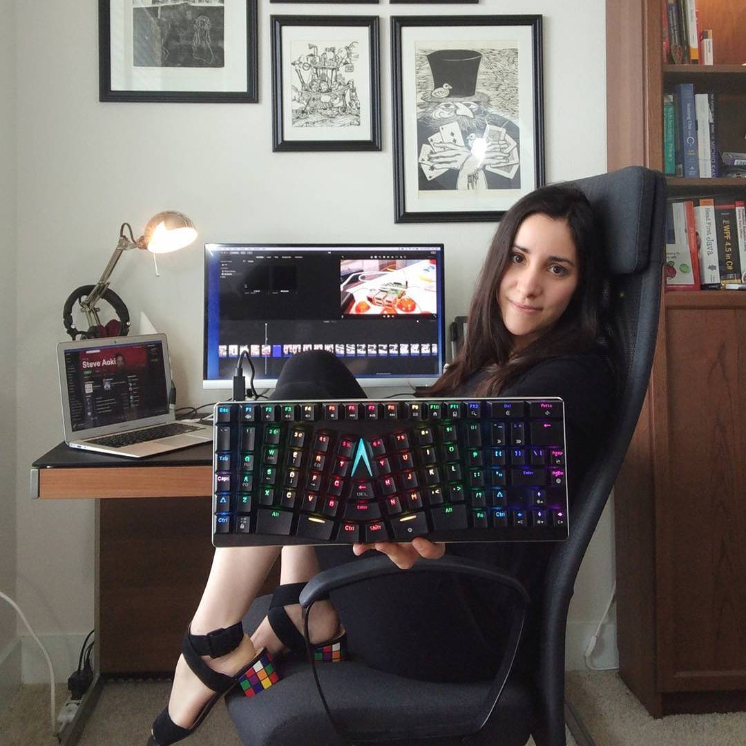 X-Bows (@xbowstech) on Twitter photo X-Bows is the perfect work from home keyboard. You can type more quickly and comfortably while looking super cool, just like <a href="/estefanniegg/">a woman online</a> X-Bows is the perfect work from home keyboard. You can type more quickly and comfortably while looking super cool, just like <a href="/estefanniegg/">a woman online</a>