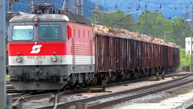 ÖBB tweet media