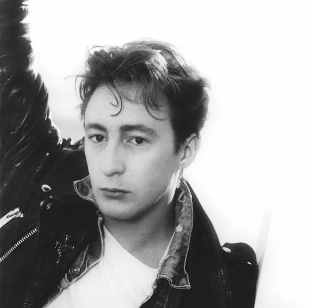 Happy Birthday to singer songwriter Julian Lennon, born on this day in Liverpool in 1963.   