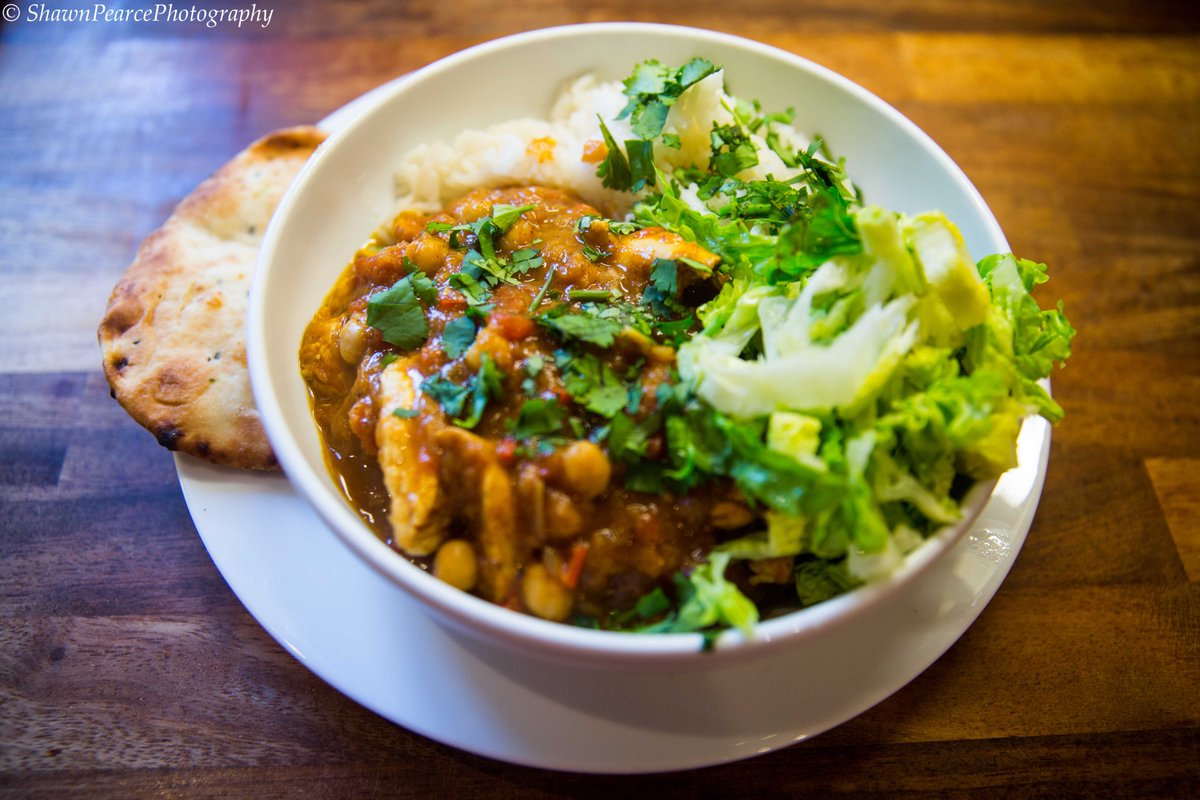 spearcephotos's tweet image. A BIG thanks to @jamieoliver for #food inspirations and great #recipes during this testing time! #covid19UK #lockdownuk #quesadilla &amp;amp; #chicken #curry! #keepcalmandcook #JamieOliver #chef #photography #photooftheday #photographer #picoftheday #foodphotography