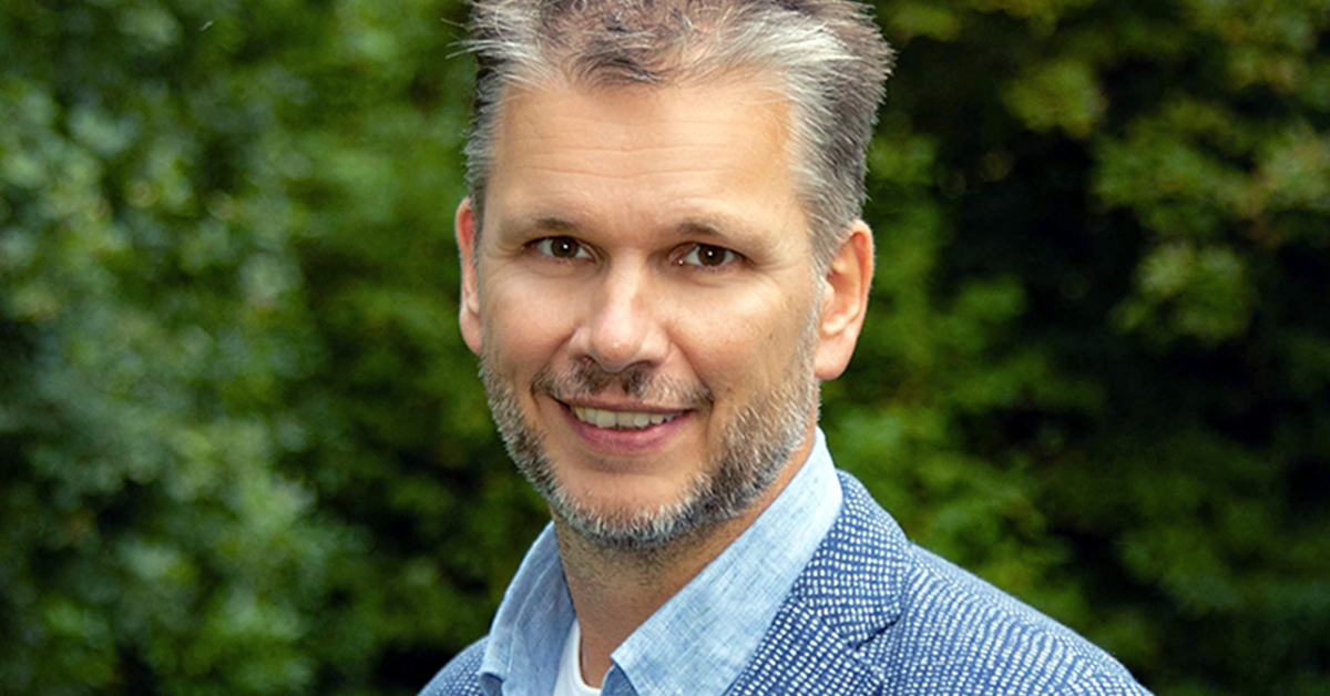 Team dynamics: juist nu relevant. <a href="/toineal/">Toine Al</a> van <a href="/chro_nl/">CHRO Community</a> interviewde @RickdeRijk1 ."De meeste teams zijn te verbeteren, veel leiders weten niet aan welke knoppen ze kunnen draaien". Lees hier het interview: ow.ly/fl2t50z8vJe