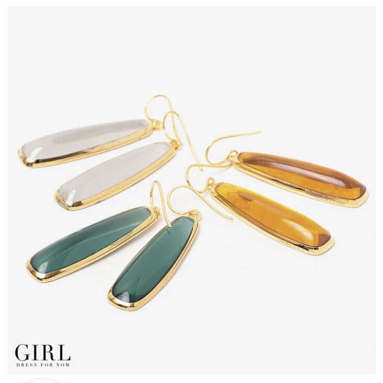 20.LUCAS JACKのアクセよくセレショでも扱ってる。ストーンではなく樹脂ででできていて、プルンとした透明感が食べちゃいたいくらいとにかく可愛い。18Kメッキだから金アレにも嬉しいし、輝きが安っぽくならないのも最高。 https://a.r10.to/hIEMsJ&nbsp; https://a.r10.to/hI1LmC&nbsp; https://a.r10.to/hbmwYY&nbsp;