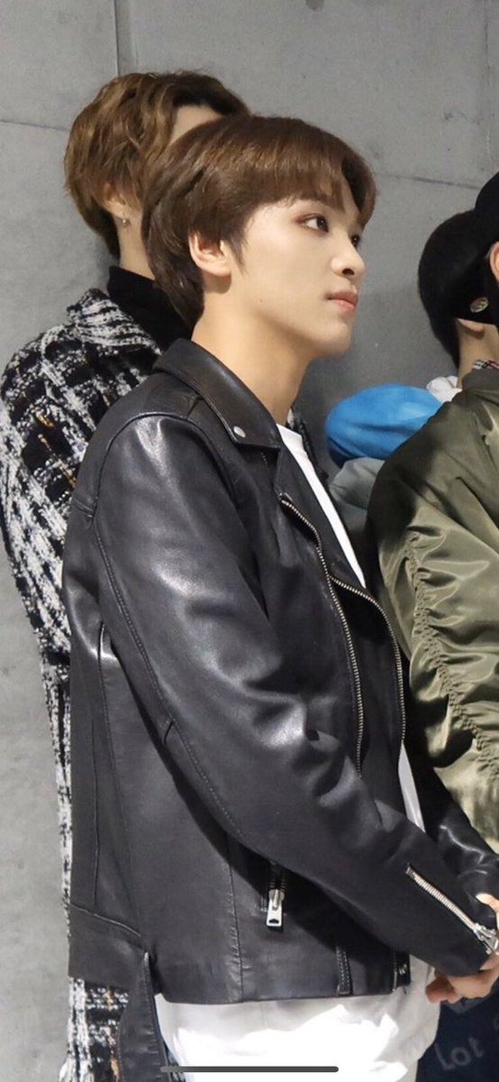 HAECHAN LEE freshman get rushed by mark to join lowkey thinks mark is cool so he put on his leather jacket to impress the rest of the guys seen stealing mark’s puff bar and will actually LIKE houston boba and will try to convince mark otherwise H TOWN TILL HE DROWNS