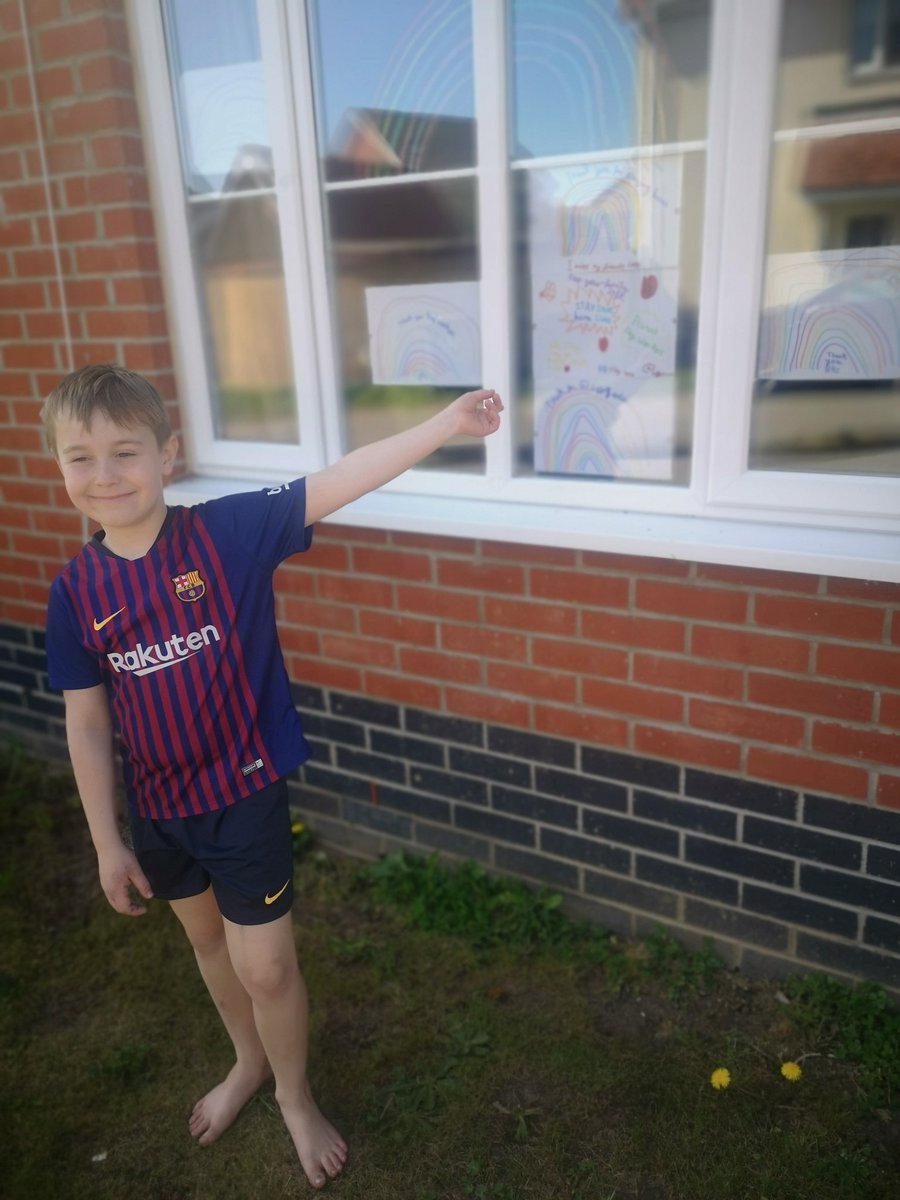 Emmcharl's tweet photo. @StJosSudbury @SuffolkPolice
Oliver was excited to complete his poster. He decided to create a cross sign in honour of the NHS.
Thank you keyworkers, Thank you NHS, Thank you Suffolk Police. 
#StayHomeSaveLives https://t.co/lFvtIc3gbx