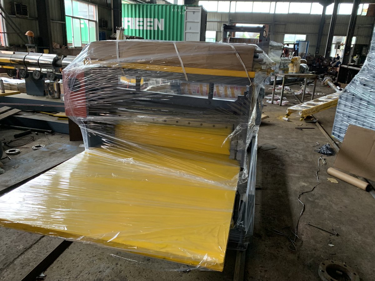 yeshinemachine's tweet image. PC Luggage Sheet Extruder Machine Shipped

It is widely used in Luggage , Suitcase, Trolley bag, Refrigerator, Air condition, bathroom production etc.

yeshinegroup.com/plastic-sheet-…
#plasticsheetextrudermachine
#plasticextrusionmachine
#luggagemakingmachine