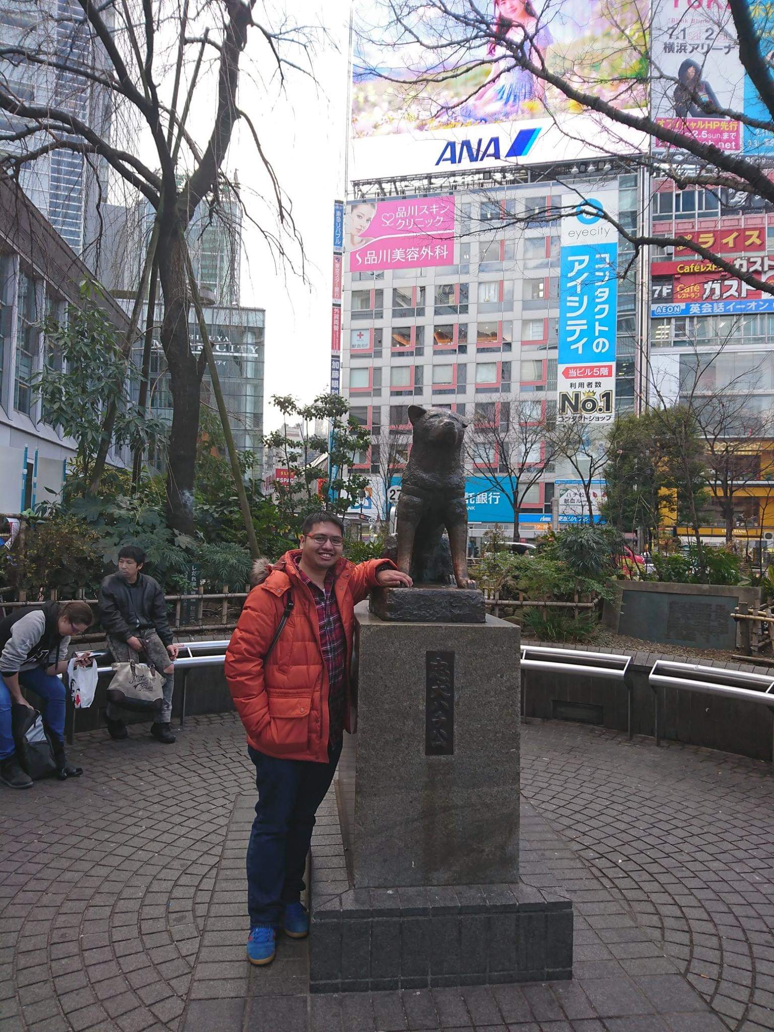 Ralph Michael The 8th Of April Is Hachi Ko Day In Japan Hachiko Hachikoday Shibuya Shibuyacrossing Hachikostatue Japan Orangerafitravels Takenwithxperia Takenwithxperiaxz T Co S7rx1ey9er