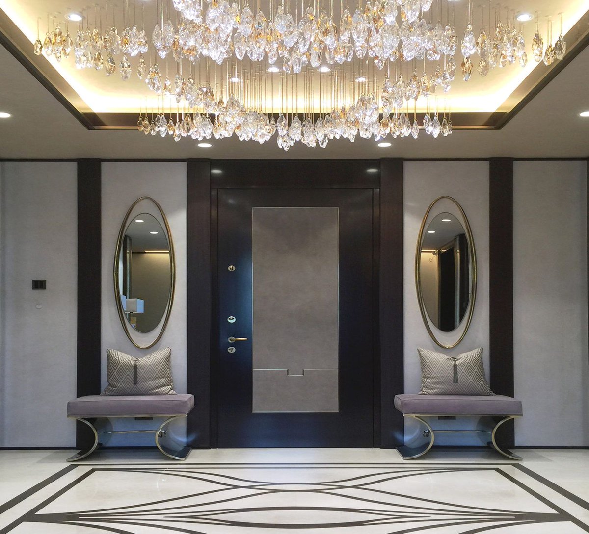 You never get a second chance to make a first impression. CDS designers know that every detail is important even a front door that should be stunning. This entrance zone gives visitors a stylish welcome. 
#carlisledesignstudio #matthewcarlisle1 #entryway #entryways