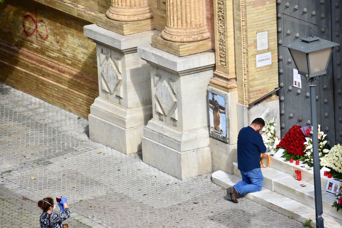 Llanto y Oración. 

#MiercolesSanto