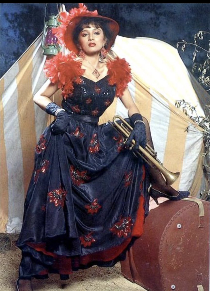 Thodi si aag hai... thoda saa paani..... @MadhuriDixit dazzled in that black red gown . Didn't she? #LockdownWithMadhuriMania Thodi si aag hai... thoda saa paani..... @MadhuriDixit dazzled in that black red gown . Didn't she? #LockdownWithMadhuriMania