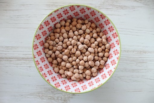 LsWellnessHub's tweet photo. #Herbalife Nutrition Tip: Lentils are rich in protein &amp; fibre. Add lentils to pasta sauces, stews &amp; soups or top pre-cooked on salads.🥗 https://t.co/GY5joNStYE