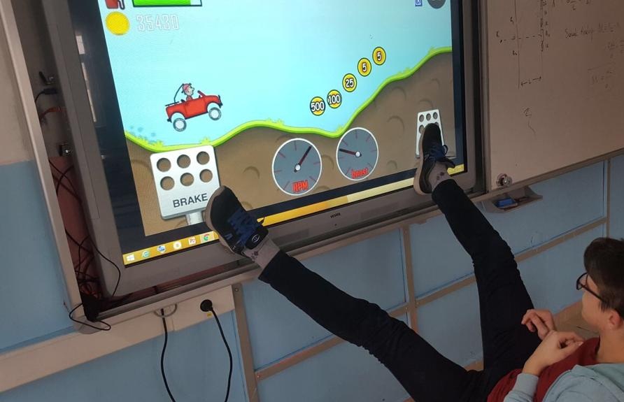 Lise yıllarımızı kimse sorgulamasın.