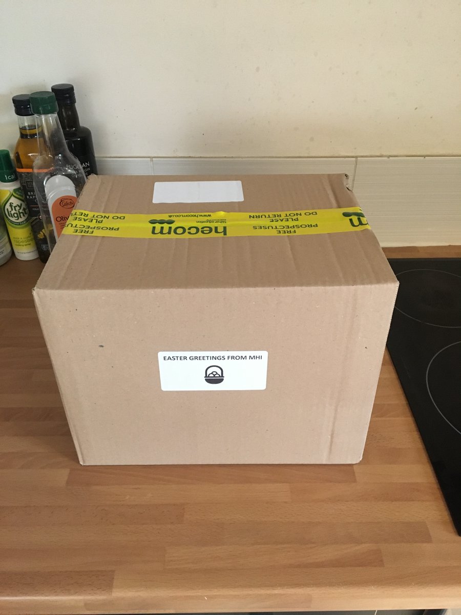 educationcoms's tweet photo. #EasterBoxes delivered safely to every member of staff #WorkingFromHome. A twist on the annual #EasterEgg tradition. Thoughtful, #Healthy essentials to support the team. #EasterBox2020 https://t.co/YAVoRpTX6e