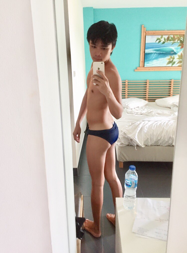 hkkl62's tweet photo. Long time no sex honey 😭😭😭 https://t.co/7Q7tUvZwDJ
