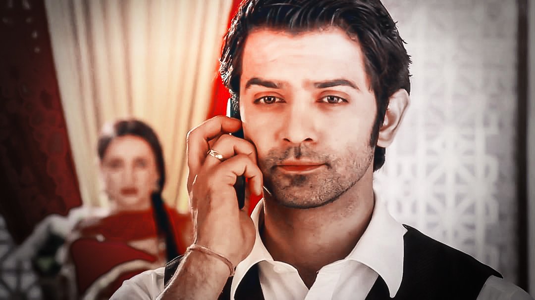 A: 'Ghatiya hai. Pehle bhi bola hai na Aman (read Khushi).''Yeh better choice hai. Aman agar tumhe dono theek lag rahay hain tou woh choose karo jo tum ne pehle socha tha.' But Arnav Smart Raizada underestimated Nani  #BarunSobti  #SanayaIrani  #IPKKNDRewind  #Arshi  #IPKKND