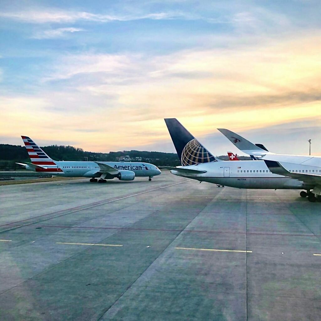 AnjulaMalshan's tweet photo. Hey @americanair how was your trip? 🛬 .
.
#Airbus #Airbus350 #Aviation #AviationDaily #AVGeek #TravelDiaries #AirbusLovers #AviationPhotography #OwnTheSkies #Travel #InstagramAviation #OneWorld #FlyOneWorld #ThrowBack #AmericanAir #AmericanAirlines … https://t.co/LPyRy4W78N https://t.co/Uzz3bOBA9D