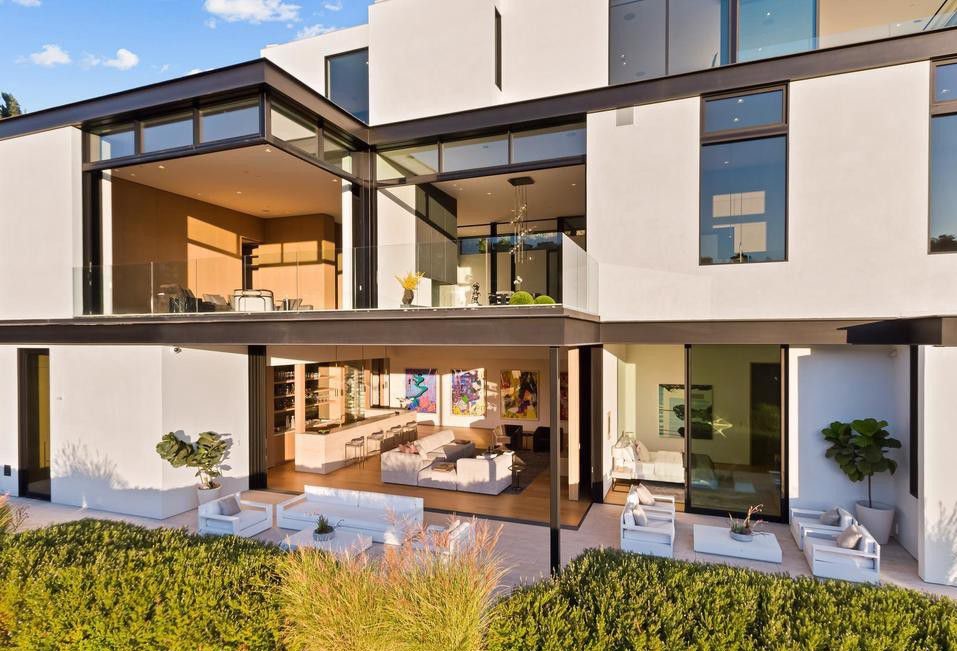 Twitter 上的 Jay Robertson："Remarkable opportunity for astonishing, brand new  contemporary estate. ⁣ 9127 Thrasher Ave, Los Angeles | Listing by Sally  Forster Jones and Tomer Fridman of @Compass⁣ ⁣ DRE 01097933 | #
