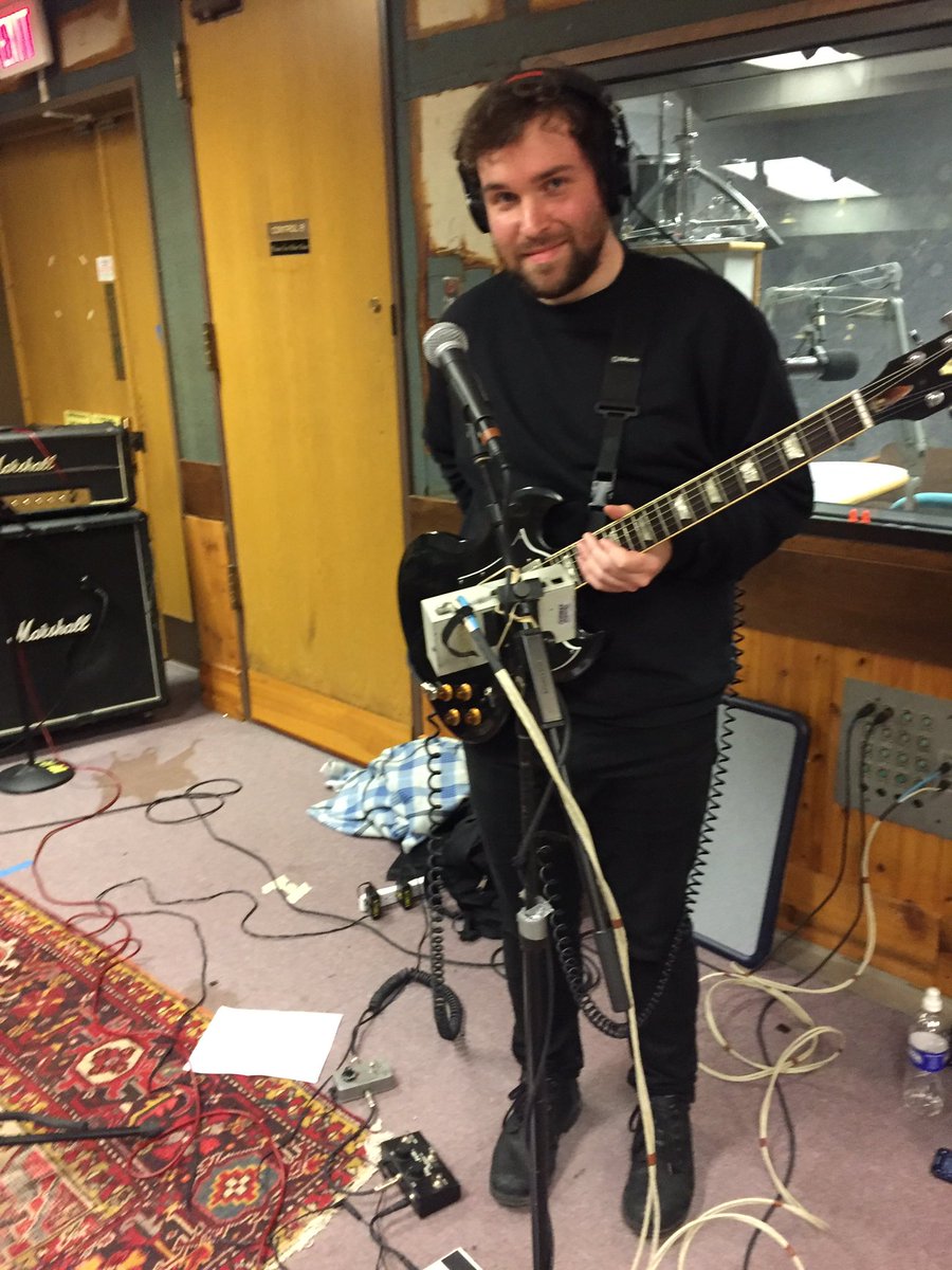 InchBand's tweet image. ✨ PAAAAAAAAAAAAAAT ✨ his band Prize got a sweet interview up over at no echo//get that tape