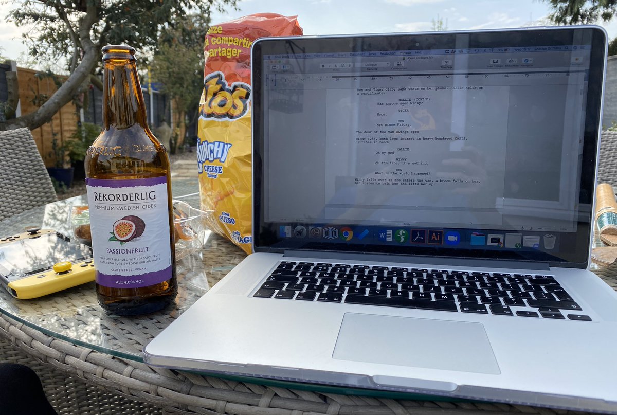 Sherice_G's tweet photo. Doing a spot of writing in the garden today. Maybe I could get used to this unemployed lifestyle...
#WritingCommunity #amwriting #finaldraft #snacks #screenwriter #parttimegamer https://t.co/o30mylm0hP