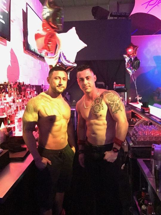FloppyRooster's tweet photo. @FloppyRooster!🐓https://t.co/yRHpkJjgNN #FloppyRooster #Gay #GayLife #LGBTQ #LapDance #PoleDancing #PoleDancers #VIP #VIProom #GayClub #GayBar #GoGoBoys #Hotties #Hunks #Miami #GayMiami #strippers #GoGoDancers #MaleRevue https://t.co/dp3o74Sz0c