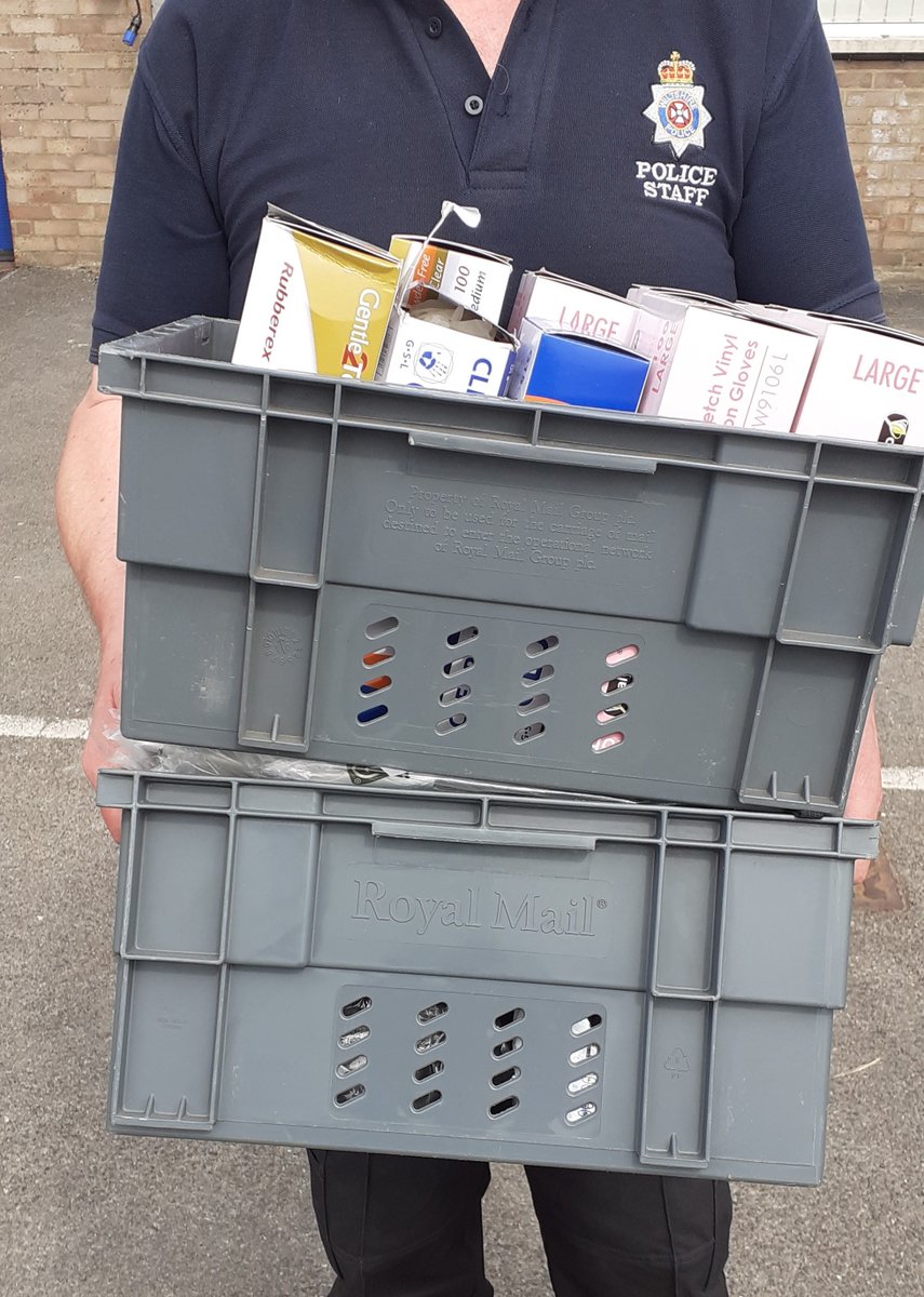 Keith Brindle (@keithjbrindle) on Twitter photo When you've no kids doing science in your labs anymore, what do you do with all that PPE? Well Devizes School, through the Devizes COVID19 Support initiative, gave theirs to Wiltshire Police for frontline officers to use. <a href="/DevizesPolice/">Devizes Police</a> <a href="/wiltshirepolice/">Wiltshire Police</a> <a href="/DevizesSchool/">Devizes School</a> When you've no kids doing science in your labs anymore, what do you do with all that PPE? Well Devizes School, through the Devizes COVID19 Support initiative, gave theirs to Wiltshire Police for frontline officers to use. <a href="/DevizesPolice/">Devizes Police</a> <a href="/wiltshirepolice/">Wiltshire Police</a> <a href="/DevizesSchool/">Devizes School</a>