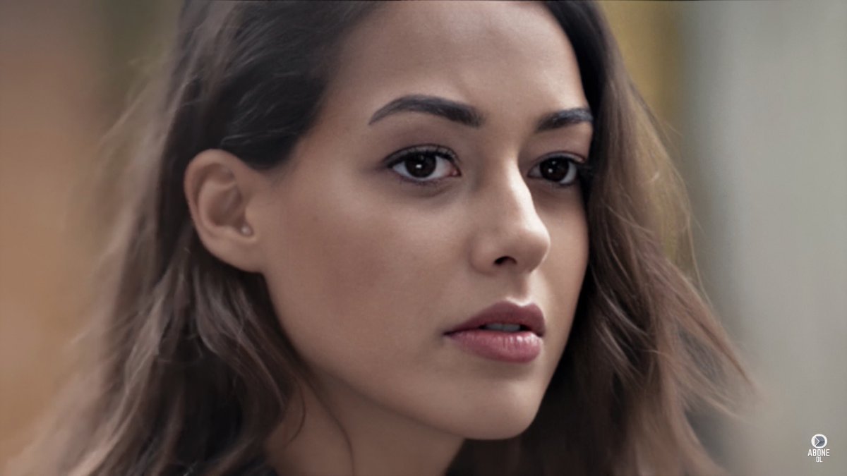 itsdidibitches's tweet photo. can you say iconic #SenaKoçovalı https://t.co/A4SjBh39sS