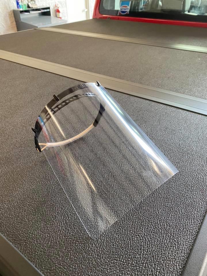 JayRegion's tweet image. Jay County High School Manufacturing classes have partnered with John Jay Center for Learning to build face shields for healthcare workers and first responders. 

Through the partnership, ALL Jay County Fire departments, Jay County EMS, Portland Police, and healthcare providers…