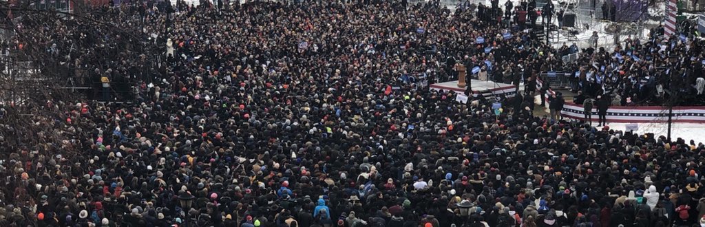 It was one of the biggest honors of my life to introduce  @BernieSanders at his campaign kickoff in our hometown of Brooklyn last year.It was freezing cold, but nobody cared. It was one of the most beautiful, hopeful moments I've ever been a part of.