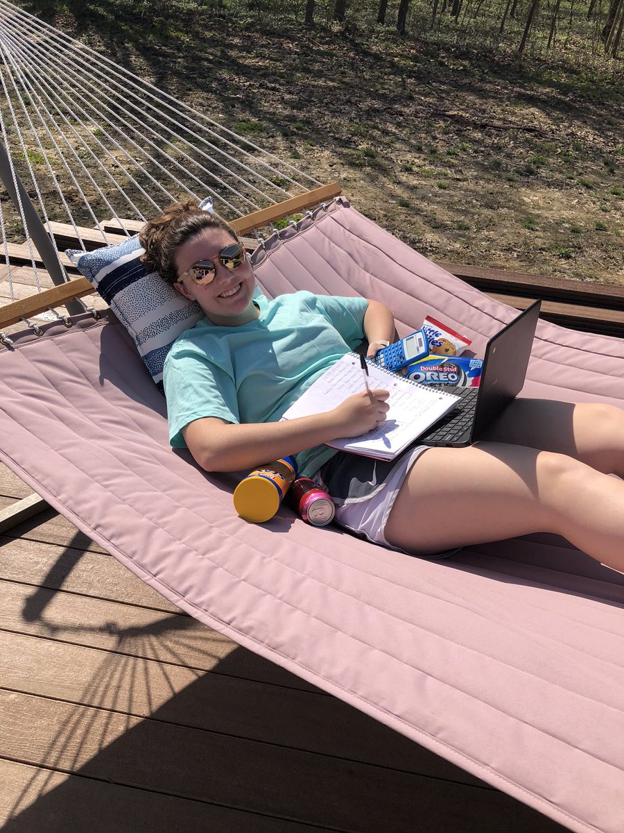 just_me_audrey's tweet photo. Working hard or hardly working? @RP_Principal #WorkOutsideRP #workingfromhome https://t.co/JtWmL3zlzV