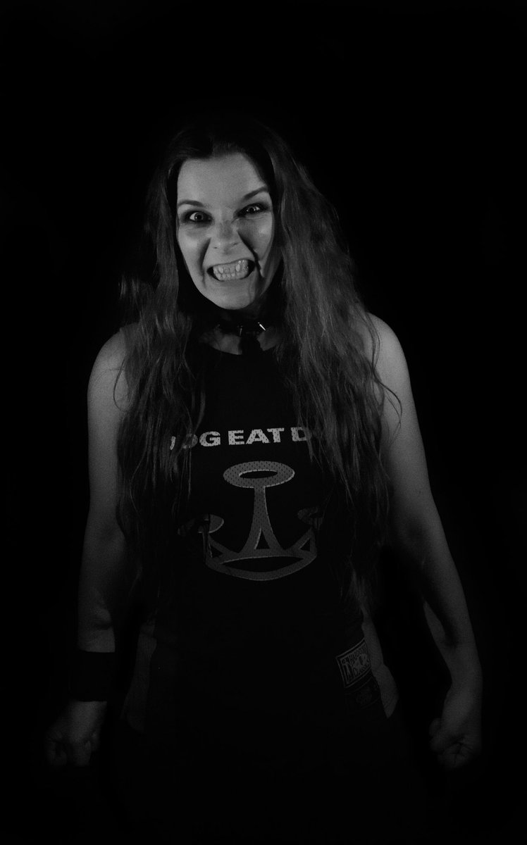 PulveriseUK's tweet photo. ‘Ere. Have some @buttfairy! Channelling Metal Wolverine with @promarksticks #firegrain sticks 😍 (THEY LAST FOREVER! DRUMMERS! USE #PROMARK!)
Pics from the epic, hilarious, wonderful photo shoot we had with legend @NVary74 way before any of the lockdown / pandemic happened. https://t.co/Xh2H4x2Pcn