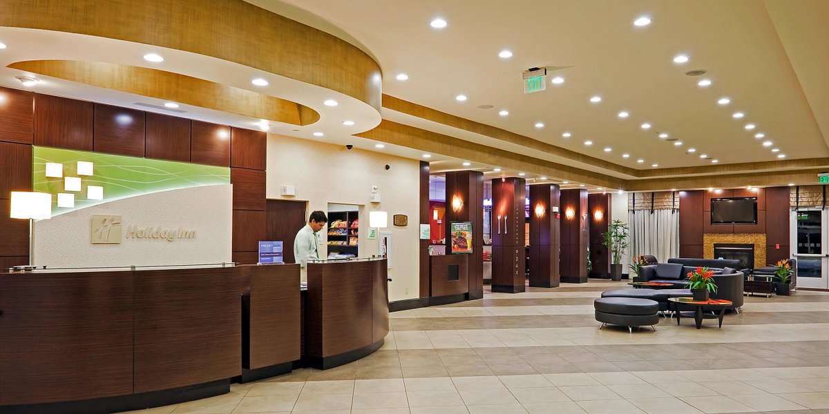KPartnersHotels's tweet photo. We're thrilled to add the Holiday Inn &amp; Suites Waco to our management portfolio! https://t.co/fTJNhf3aeK https://t.co/y1A78NP0qQ