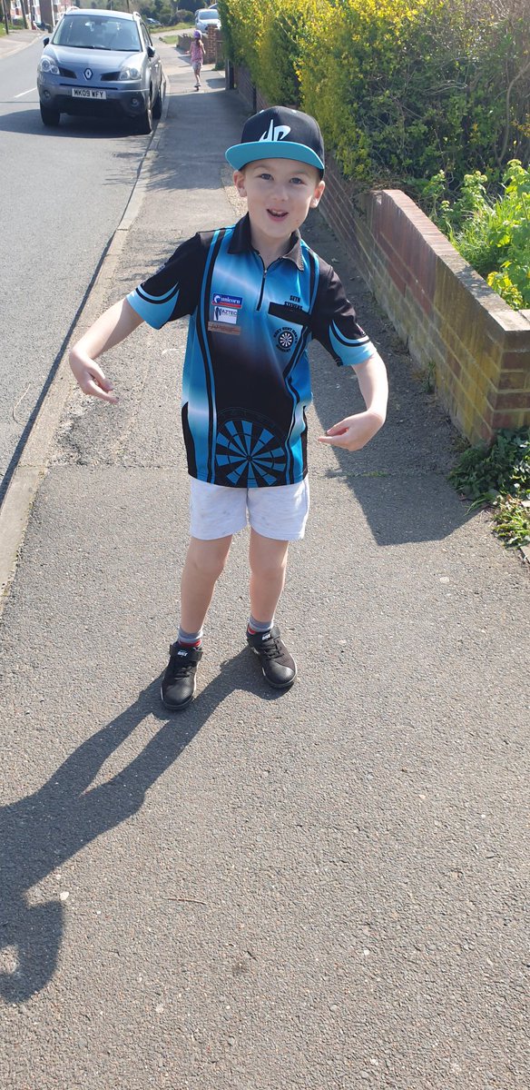 Clare Stevens tweet media