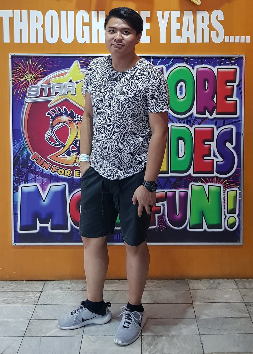 iamprinceedz's tweet photo. Model ng walang kasawaang star city nuon.. π€£π¬π #kenandedz #asaWacko https://t.co/iXBO0dR2JN