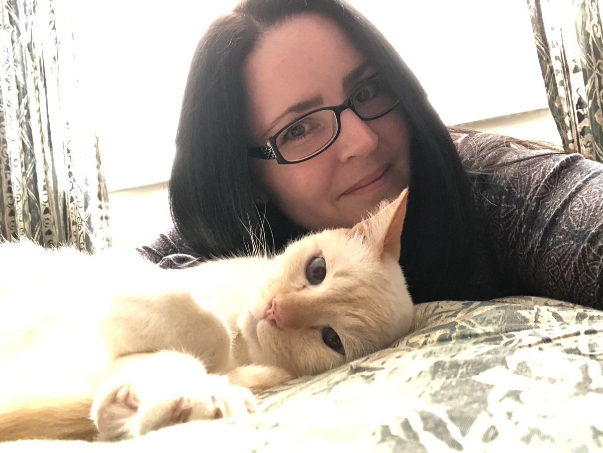 FamilyLifeCoac1's tweet photo. My “significant other”... he rarely talks back, he gives the sweetest kisses, he’s crazy cuddly and he doesn’t steal the remote!

Post a pic of you and your “significant other” and what you love most about them. 

#ckont #familylifecoach #familylove #furbabylove #togetherness https://t.co/QLJGk85TLr