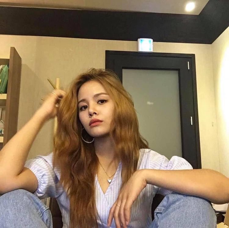 sorn - personal fave so far+: soft ginger with long extensions from no era