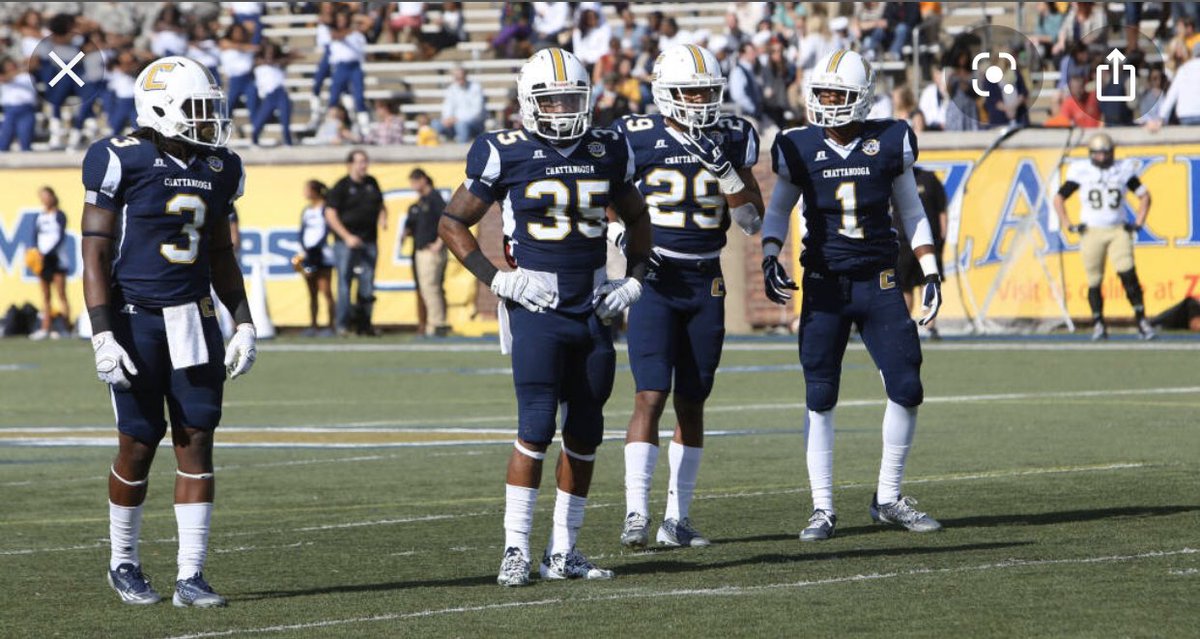 carter_vonte's tweet photo. What a blessing to receive my first offer from the Chattanooga Mocs💛@thejhuesman14 @CoachBibeeDB @Jackson52Coach https://t.co/E5iCZX2YqC