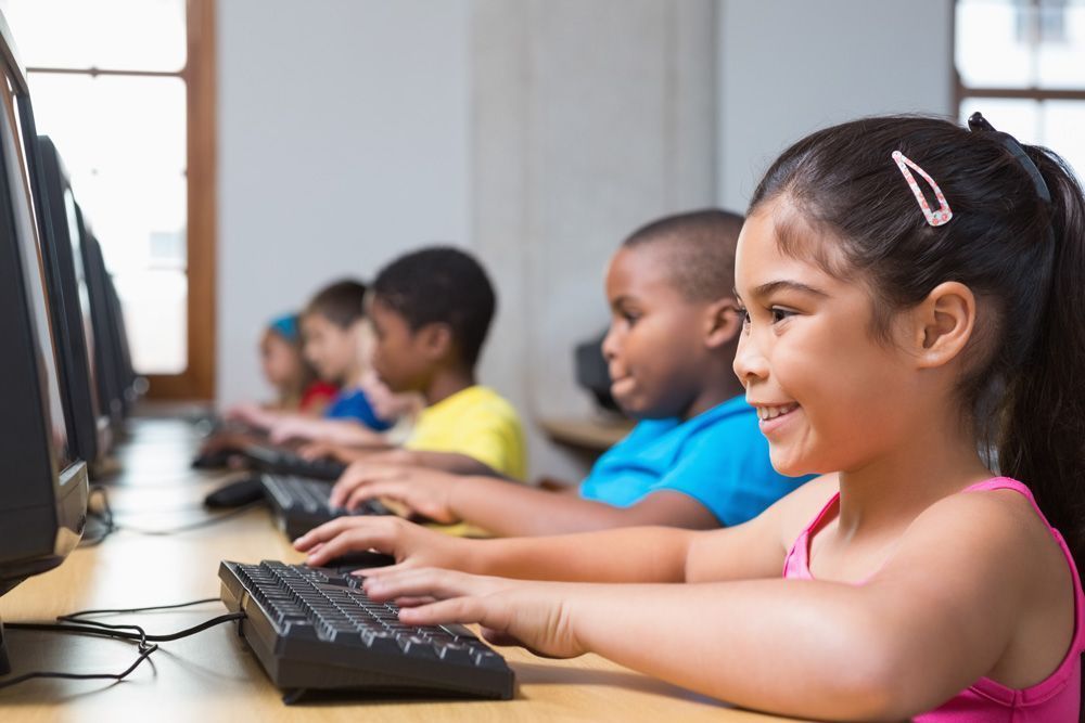educacion3_0's tweet photo. Te proponemos 25 programas y juegos para aprender a escribir correctamente en un teclado. ¿Has probado alguno? ¿Conoces alguno más? https://t.co/D3EPkaGyvR https://t.co/0B12pXnBUU