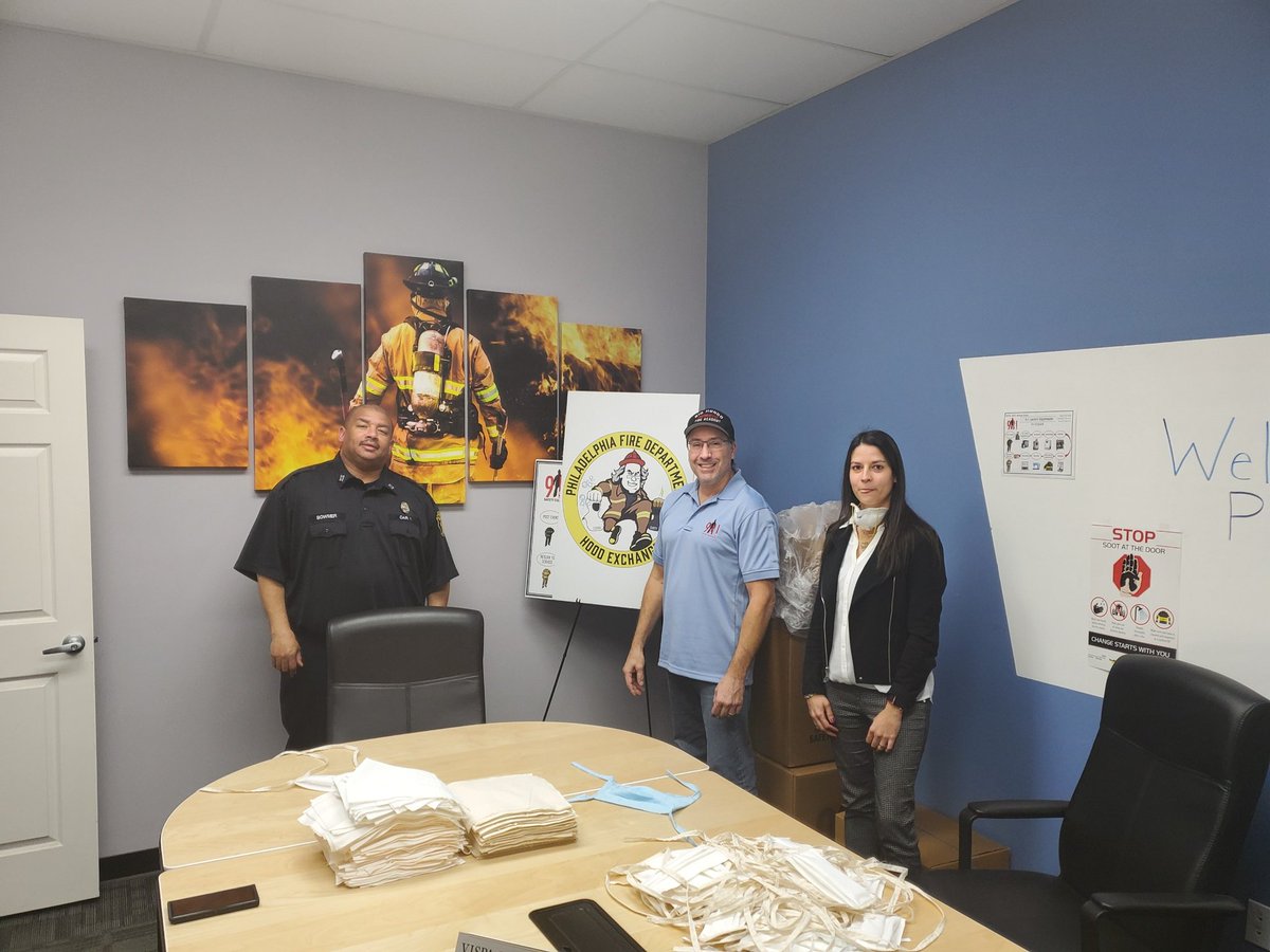 Ex1Pfd's tweet image. Thanking our partners @911safetyequipment for the continued support trying to keep our  city safe with supplying masks. @PhillyFireDept @ThielAdam @PFDCraigMurphy @YatescrystalPFD @PhilaOEM
