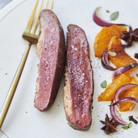 MariePierrePe's tweet photo. Idée recette pour changer du gigot de Pâques : Magret de canard à l’orange et aux épices 😋 https://t.co/yCv9GyZ6ZB https://t.co/djg932kn6l